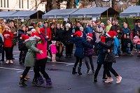 PRAZNIČNA TRŽNICA V DIVAČI in PRIHOD DEDKA MRAZA 16